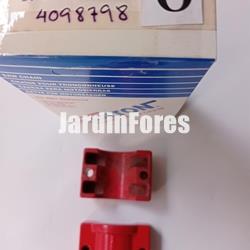 Abrazadera inferior manillar tubo 28mm desbrozadoras Efco (4098798) - Imagen 1