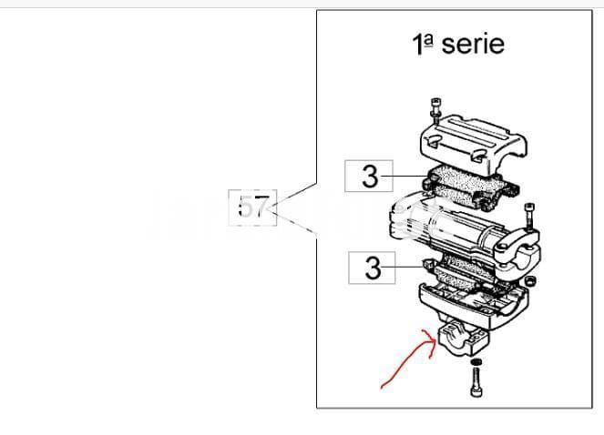 Abrazadera inferior manillar tubo 28mm desbrozadoras Efco (4098798) - Imagen 2