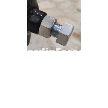 Kit tornillo y tuerca espolón FJ500 - Imagen 1