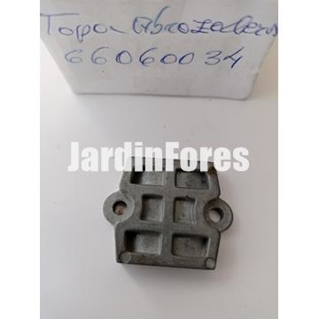 Tapa abrazadera soporte eje delantero cortacésped Oleo-Mac (66060034) - Imagen 1